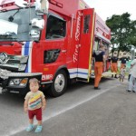 消防車の前でハイチーズ！